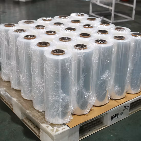 2023 Prix bas d'usine Film PVC Matériau d'emballage Film de protection PE